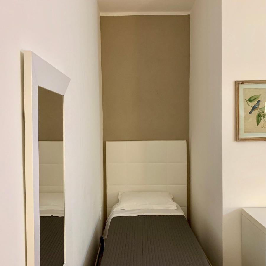 Aquarama Rooms & Apartments Torre Squillace Exteriör bild